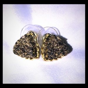 Druzy stud earrings in gold